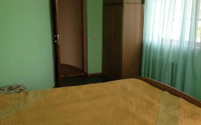 Vardane Villa Guest House