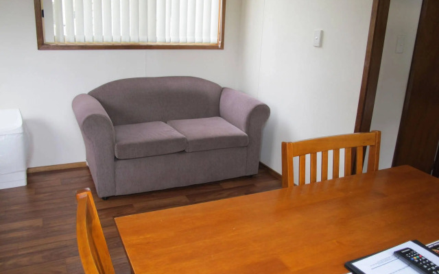 Melaleuca Caravan Park