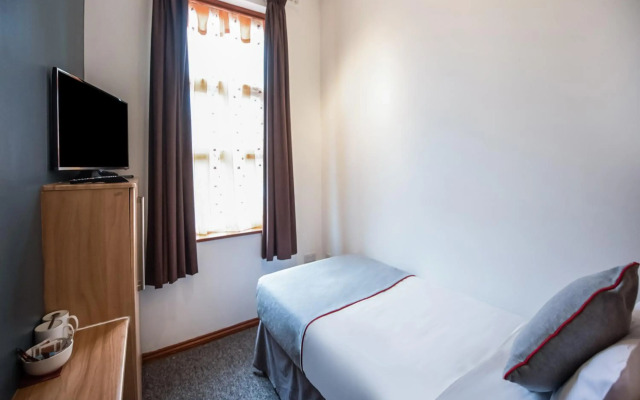 Arinza Hotel