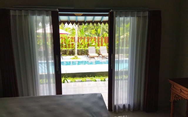 Adine Guest House