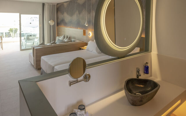 Radisson Blu Resort Lanzarote - Adults Only +16
