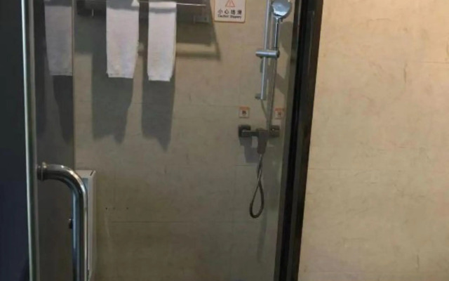 Ruji · Ruji Hotel (Songgang bus station, Shenzhen)