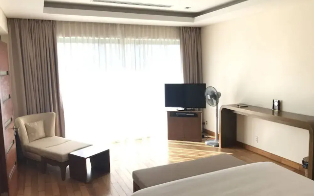 Ocean Resort 3 Bedrooms Danang Living