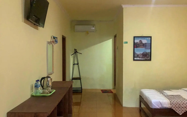 Omah Ngasinan Syariah at Desa Wisata Kembanglimus