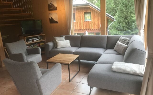 Wooden Chalet in Styria near Kreischberg Ski Area