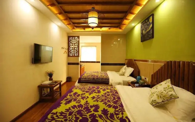 Lijiang XI Ri Qing Huai Sunlight Inn