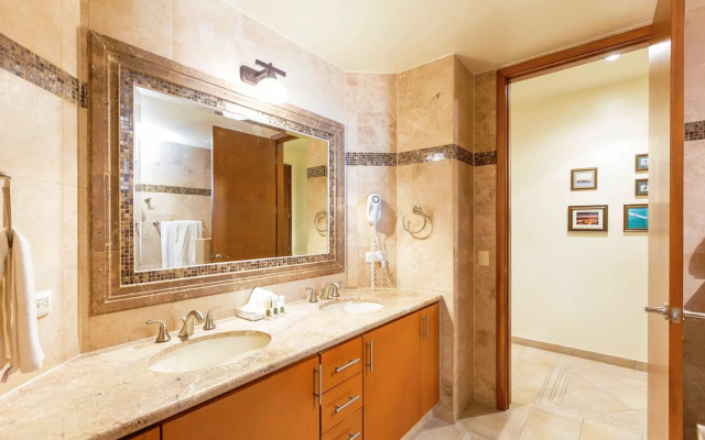 Las Palomas Beach & Golf Resort