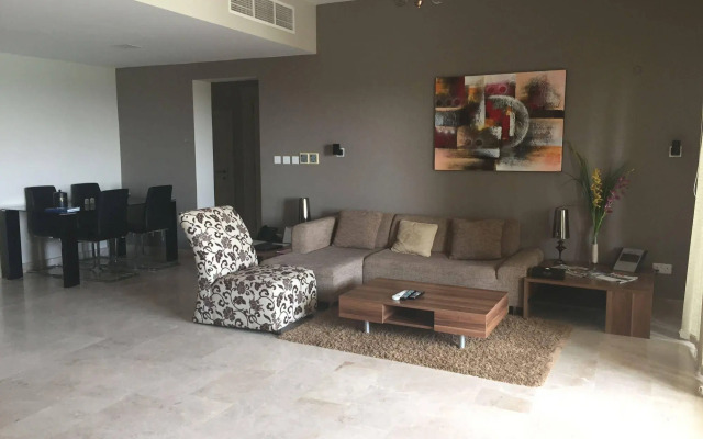 Le Sifah Resort Apartments