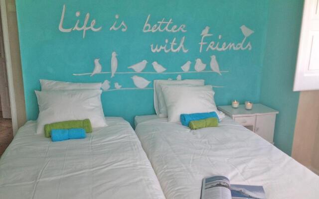 Chill In Ericeira Surf House