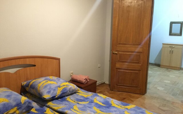Republic Square apt&Tours