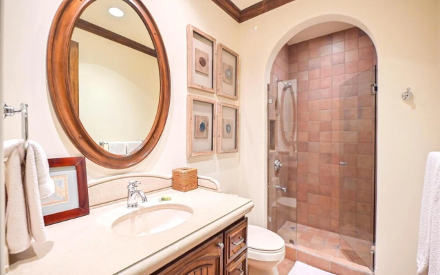 Montebello 2C - 3 bdr 3 Bath Ocean View