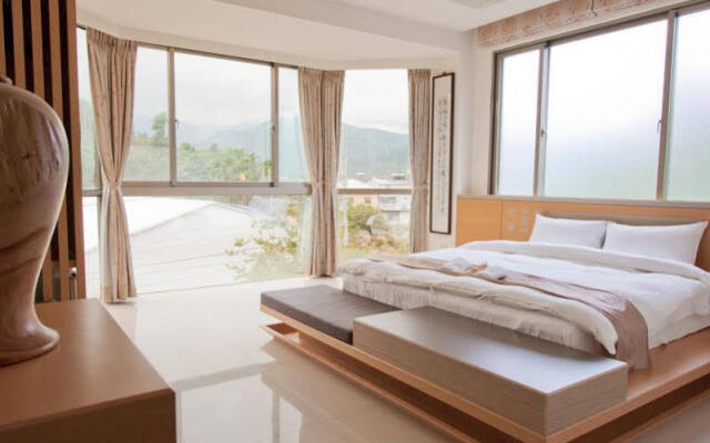Eastern Asian Calligraphy Art Breakfast and Bed Hotel