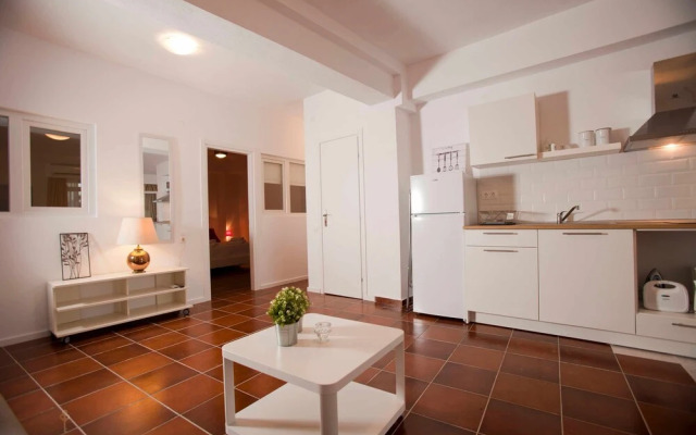 Zennova 32 Kallithea Blue Paradise