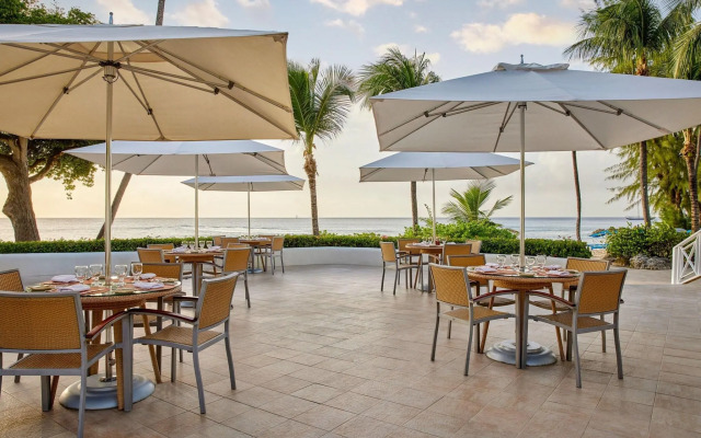 Crystal Cove by Elegant Hotels - All-Inclusive