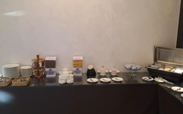 Jabal Amman Hotel (Heritage House)