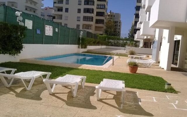 Alba Moura Apartamentos