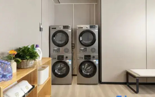 Yifang Apartment