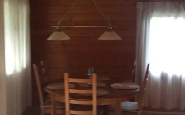 Domek Bednarek nad jeziorem Woświn