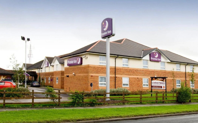 Premier Inn Swansea North