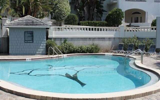 Hibiscus B302 3 Bedroom Condo