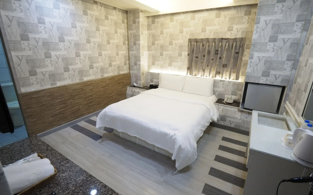 HeYue Hotel