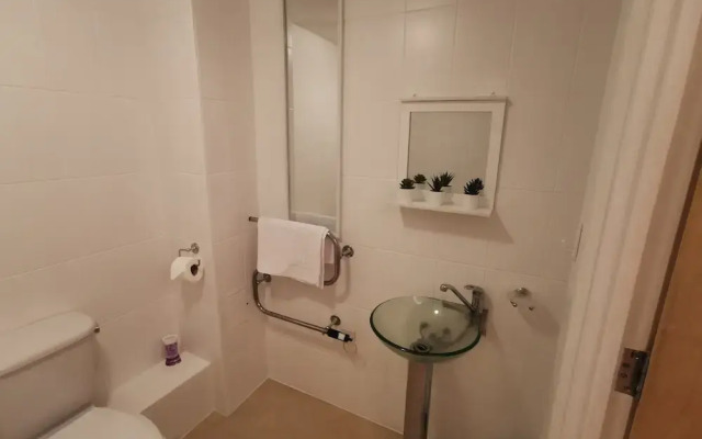 The Qube Apartments Sleeps 6 Parking