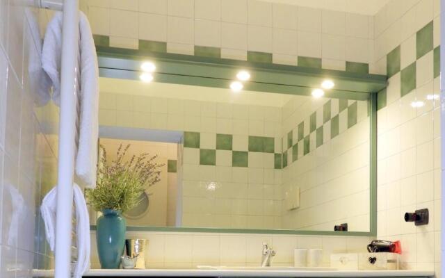 YouHosty - Mercato Sx 16