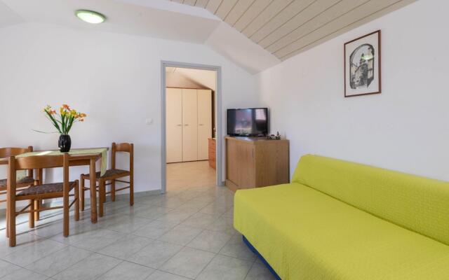 Ora  - Apartments with Pool - A4(2+1)