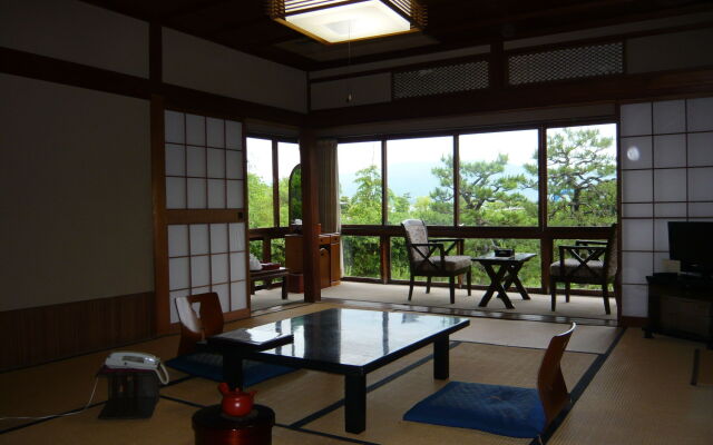 Seikiro Ryokan Historical Museum Hotel