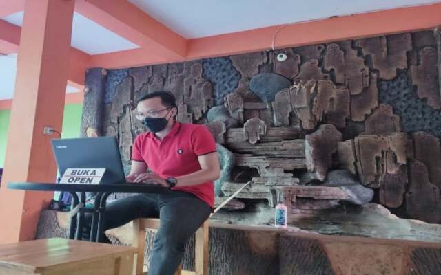 OYO 90706 Kost Alam Jaya Syariah