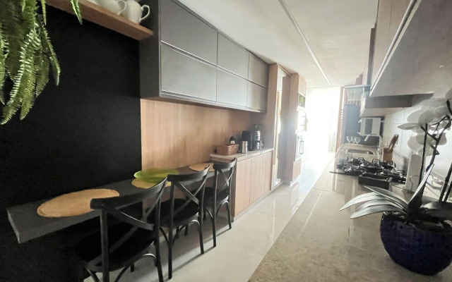 CM 304 - luxo conforto em frente ao mar