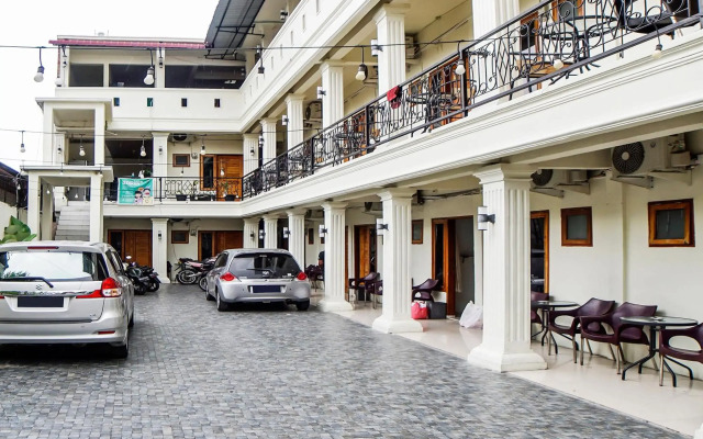 RedDoorz near Plaza Medan Fair