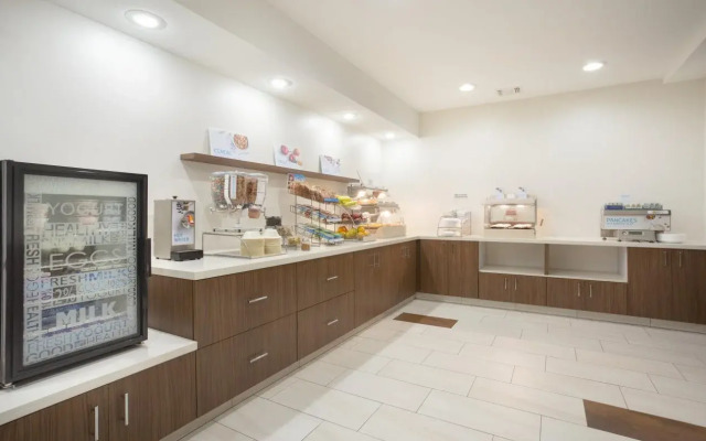 Holiday Inn Express & Suites Amarillo by IHG