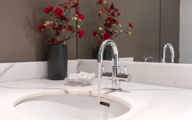 A Place Like Home - Comfortable South Kensington Apartment