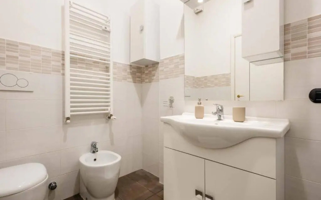 Cozy Apartament in Piazza 5 Giornate by Easylife