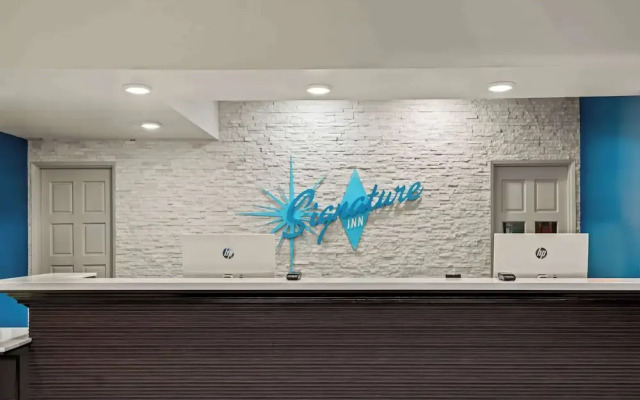 Signature Inn Indio I-10