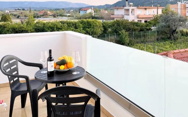 White House Kokas Luxury Apartments