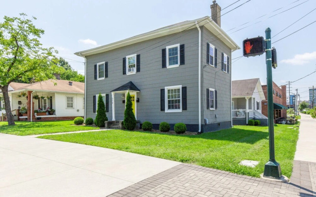 Modern Apartments near Downtown Greensboro