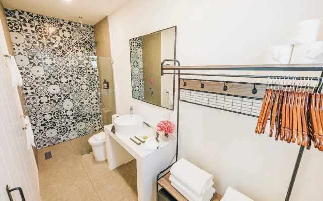 Privada Stays - Private Pools & Colorful-Chic Boutique Hotel