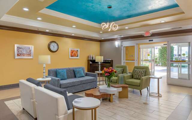 Best Western Plus Wasco Inn & Suites