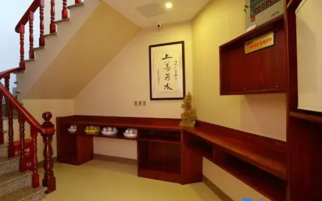 Lianjia Inn (Xiamen Railway Station South Square)