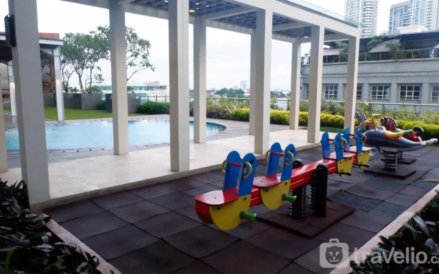 Spacious and Comfy Big Studio Apartment at Kemang Mansion