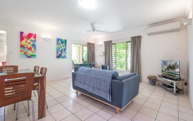 18 Central Plaza Port Douglas
