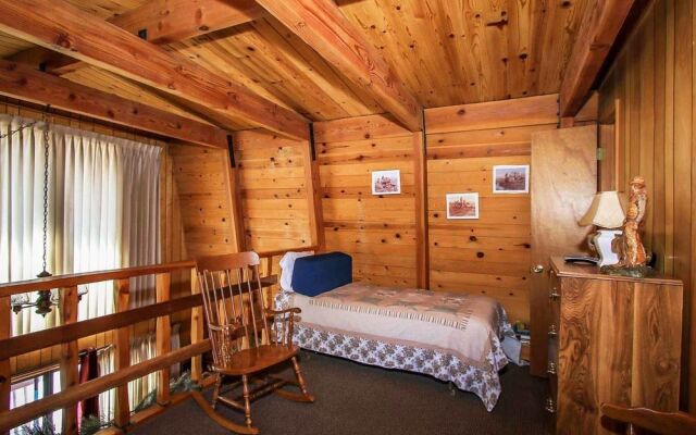 Sutherland 1055 by RedAwning