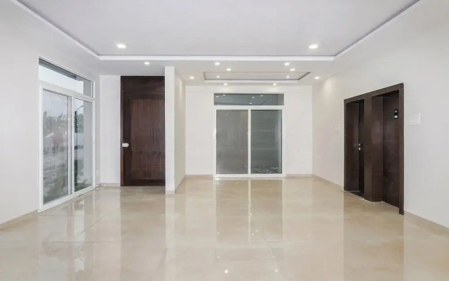 Hotel I Suite 2 By OYO Rooms