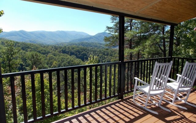 Mountain Ridge by RedAwning