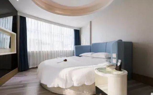 Xibei Hotel (Yongkang West Station Baolong Square Pedestrian Street)