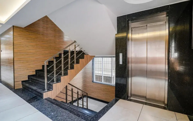 Fabhotel Grand Inn I