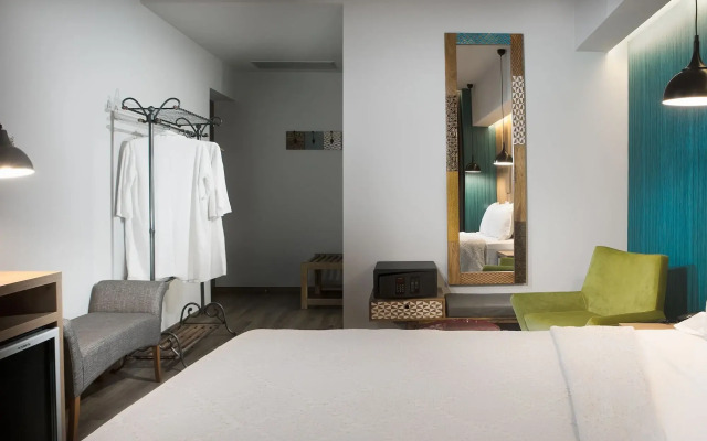 360 Degrees Pop Art Hotel