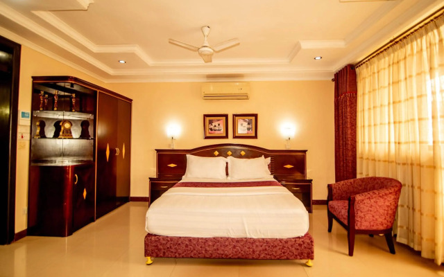 Urban Rose Hotel and Apartment